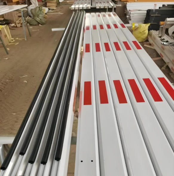 ͣ܇(chng)ֱUlb_܇R(sh)eϵy(tng)ϺS